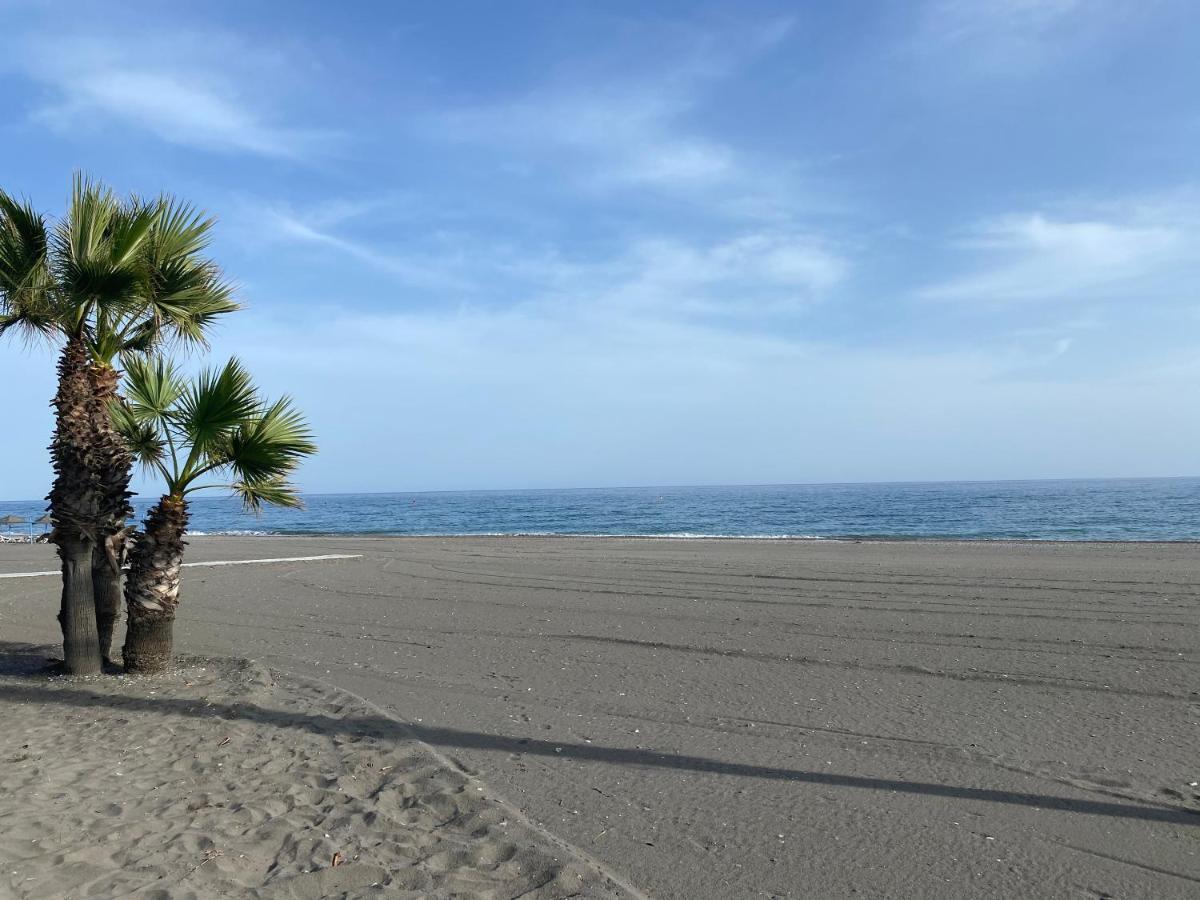Beach Apartment El Faro Torrox Exterior photo
