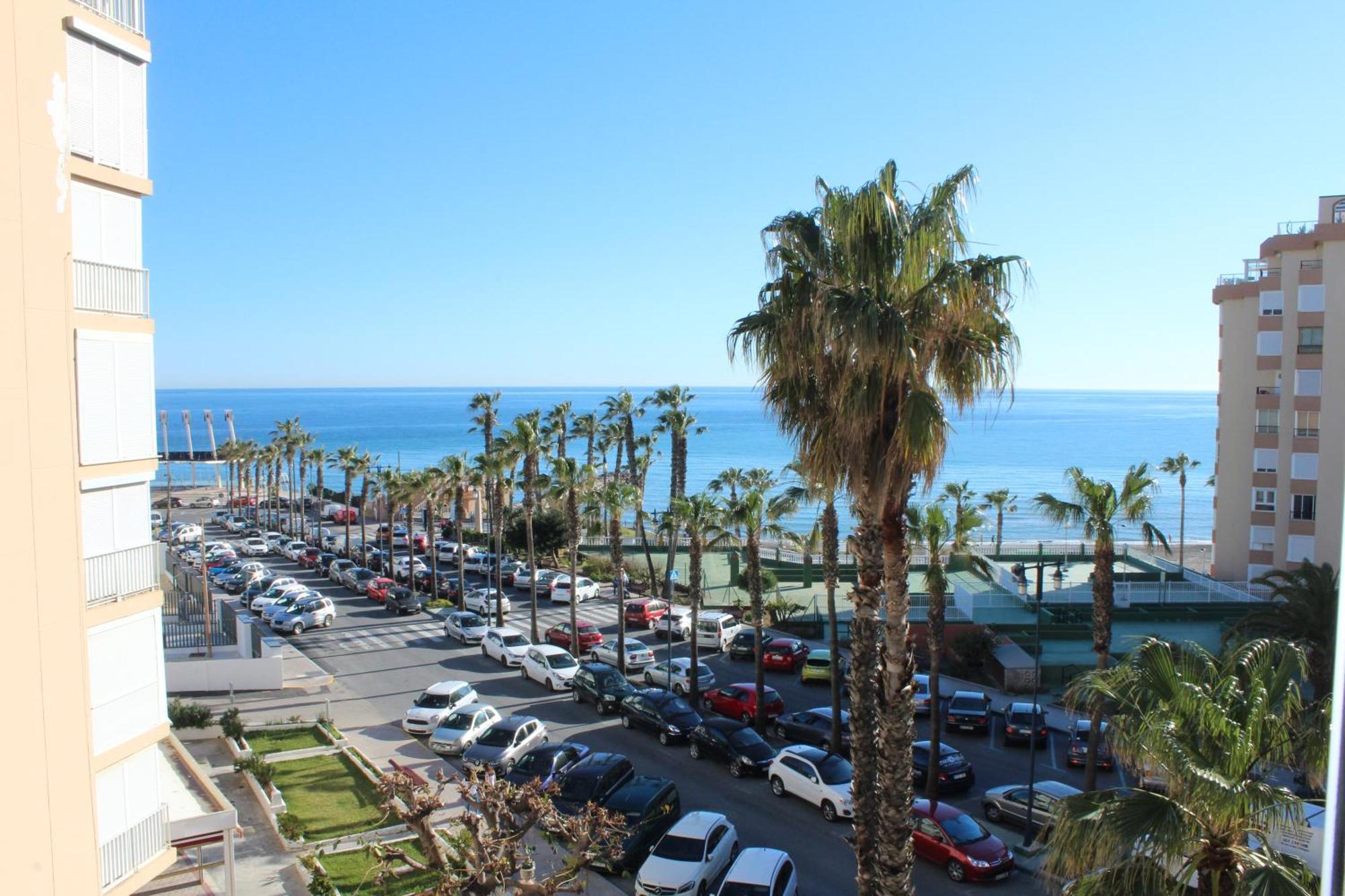 Beach Apartment El Faro Torrox Exterior photo